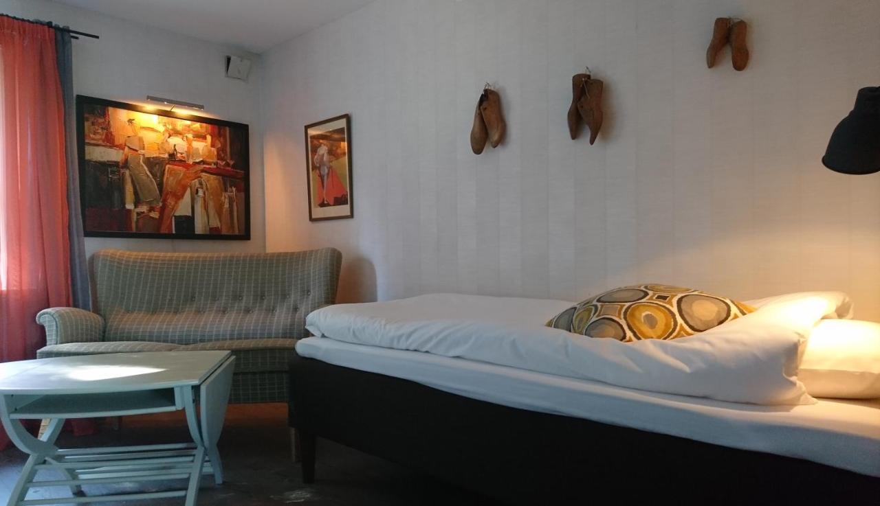 Skogstorp Hvilohem Bed and Breakfast Mullhyttan Εξωτερικό φωτογραφία